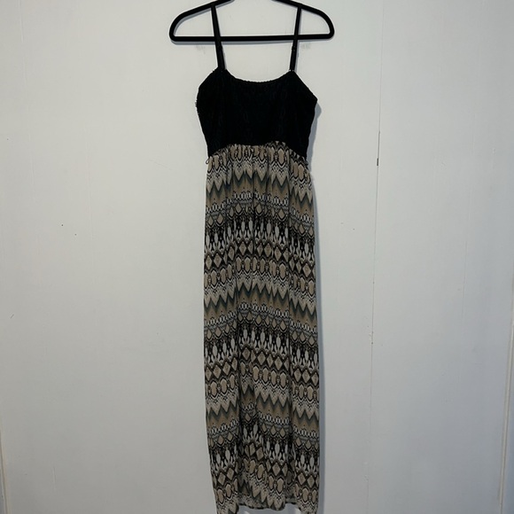 NWT Lily Rose Spaghetti Strap Maxi Dress With Built In Breast Pads T20* - Picture 2 of 4